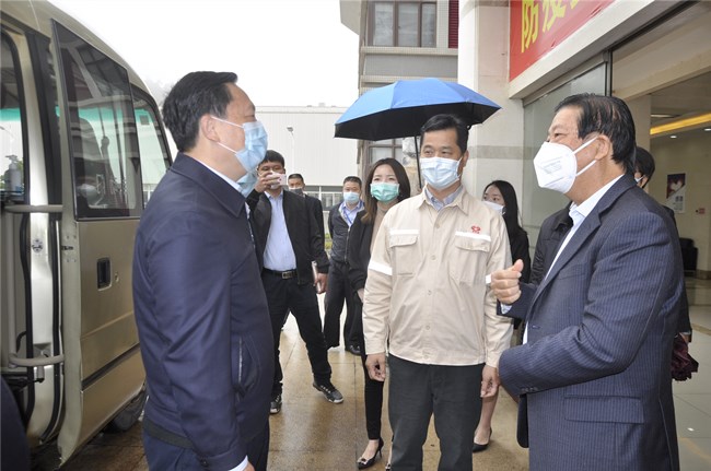 疫情期间慰问关怀、支持珠钢发展壮大——姚奕生市长一行调研珠海基地